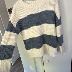 Cream and Gray Crew Neck Sweater with Ribbed Texture